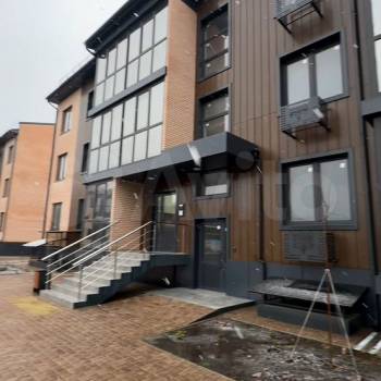 Продается 1-комнатная квартира, 27,3 м²