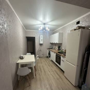 Продается 1-комнатная квартира, 42,1 м²