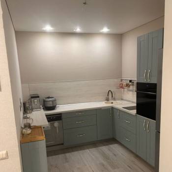 Продается 1-комнатная квартира, 54 м²