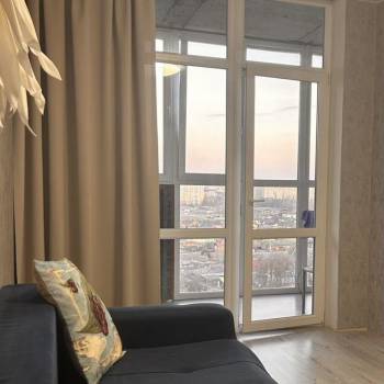 Продается 1-комнатная квартира, 54 м²