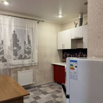 Продается 1-комнатная квартира, 35 м²