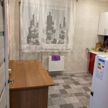 Продается 1-комнатная квартира, 35 м²