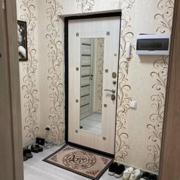 Продается 1-комнатная квартира, 35 м²