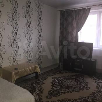 Продается 1-комнатная квартира, 35 м²