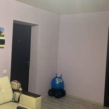 Продается 1-комнатная квартира, 36 м²