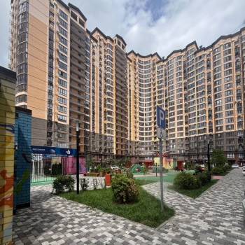 Продается 1-комнатная квартира, 40,8 м²