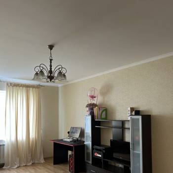 Сдается 2-х комнатная квартира, 85 м²