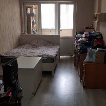 Продается 1-комнатная квартира, 42,3 м²