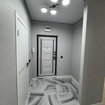 Продается 1-комнатная квартира, 38 м²