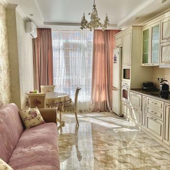 Продается 1-комнатная квартира, 46 м²