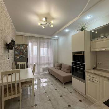 Продается 1-комнатная квартира, 45 м²