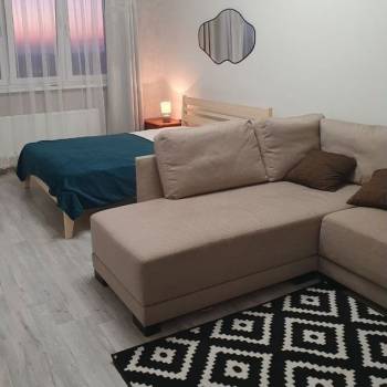 Продается 1-комнатная квартира, 50 м²