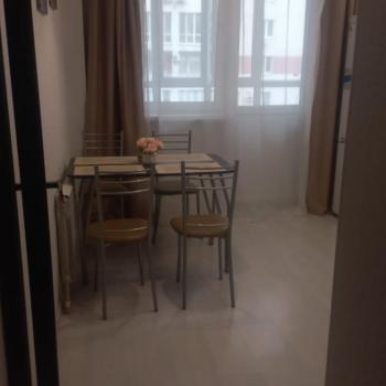 Продается 1-комнатная квартира, 37 м²