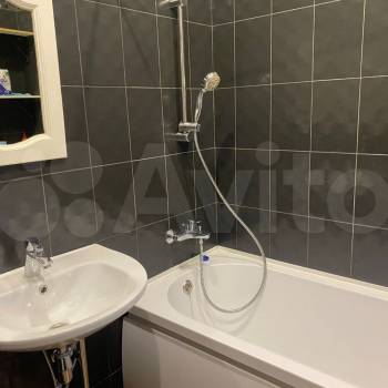 Продается 1-комнатная квартира, 39,8 м²