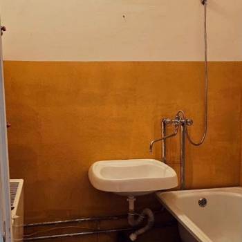 Продается 2-х комнатная квартира, 58 м²