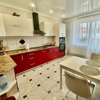 Продается 2-х комнатная квартира, 78 м²