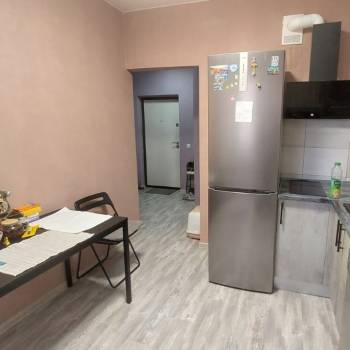 Продается 1-комнатная квартира, 33 м²
