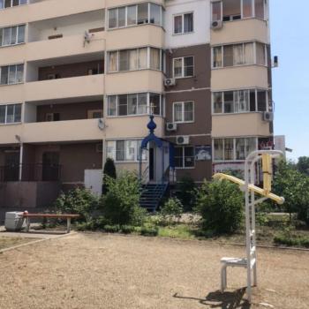 Сдается 1-комнатная квартира, 45 м²