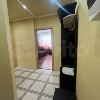 Продается 1-комнатная квартира, 38 м²