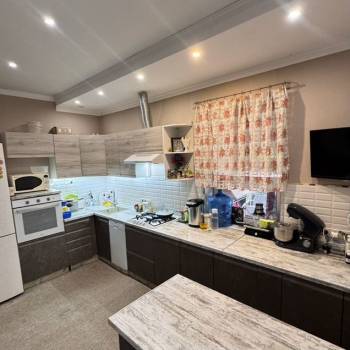 Продается Дом, 201 м²