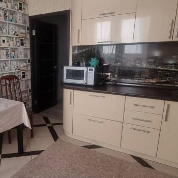 Продается 1-комнатная квартира, 40,2 м²