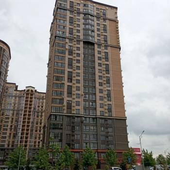 Продается 2-х комнатная квартира, 74 м²