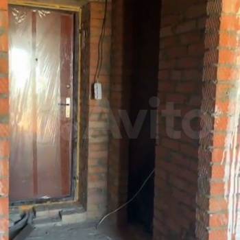 Продается 1-комнатная квартира, 35 м²