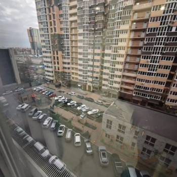 Продается 1-комнатная квартира, 36 м²