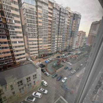 Продается 1-комнатная квартира, 36 м²