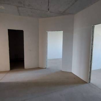 Продается 3-х комнатная квартира, 79,9 м²