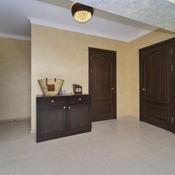 Продается Многокомнатная квартира, 130 м²