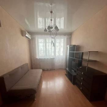 Продается 1-комнатная квартира, 30,7 м²