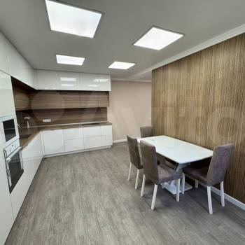 Продается 3-х комнатная квартира, 101,6 м²