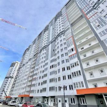 Продается 3-х комнатная квартира, 108 м²