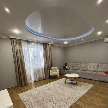 Продается 2-х комнатная квартира, 75,2 м²