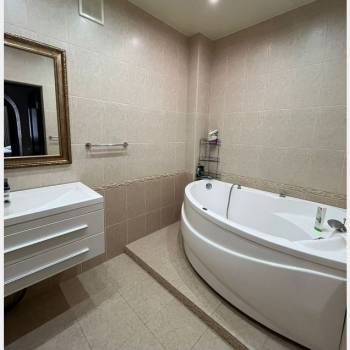 Продается 2-х комнатная квартира, 75,2 м²