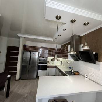 Продается 2-х комнатная квартира, 63 м²