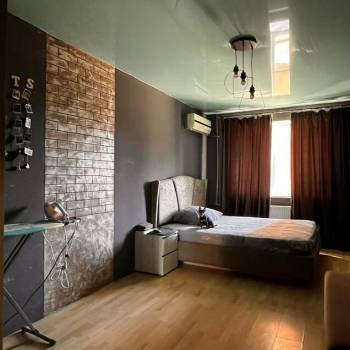 Продается 2-х комнатная квартира, 52,3 м²