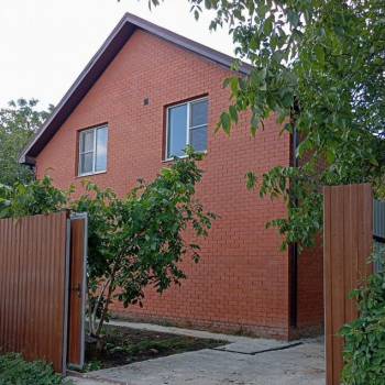 Продается Дом, 200 м²