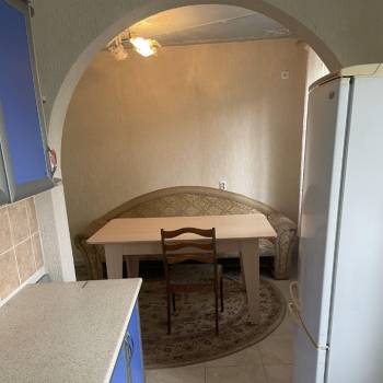 Продается 3-х комнатная квартира, 57,4 м²