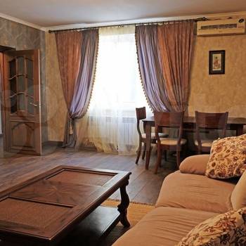 Сдается Дом, 200 м²
