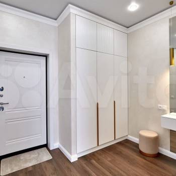 Продается 1-комнатная квартира, 42,2 м²