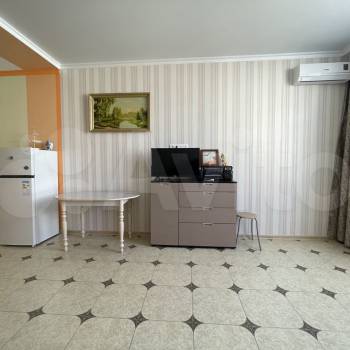 Продается 1-комнатная квартира, 55 м²