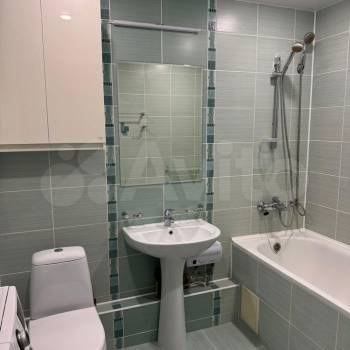 Продается 1-комнатная квартира, 40 м²