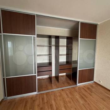 Продается 1-комнатная квартира, 40 м²