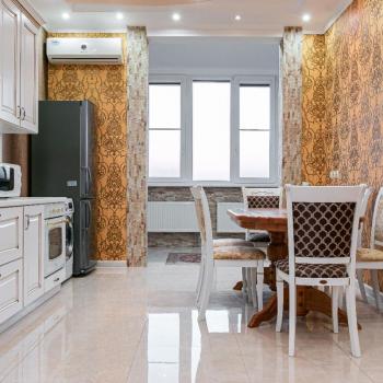 Сдается Многокомнатная квартира, 130 м²