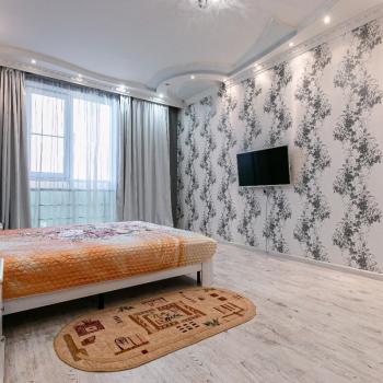 Сдается Многокомнатная квартира, 130 м²