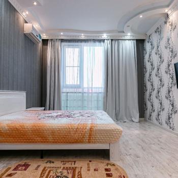 Сдается Многокомнатная квартира, 130 м²