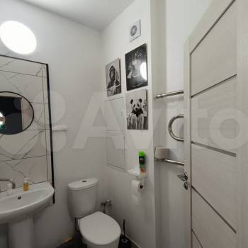 Продается 1-комнатная квартира, 40 м²