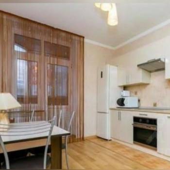 Сдается 1-комнатная квартира, 39 м²